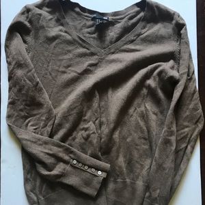 🛍 H&M Basics Light Brown V-Neck Sweater
